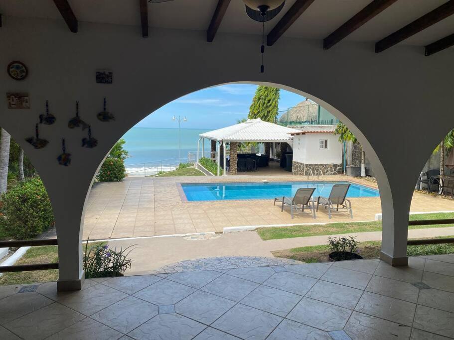 Coronado Beachfront Tropical Home! 普拉亚科罗纳多 外观 照片